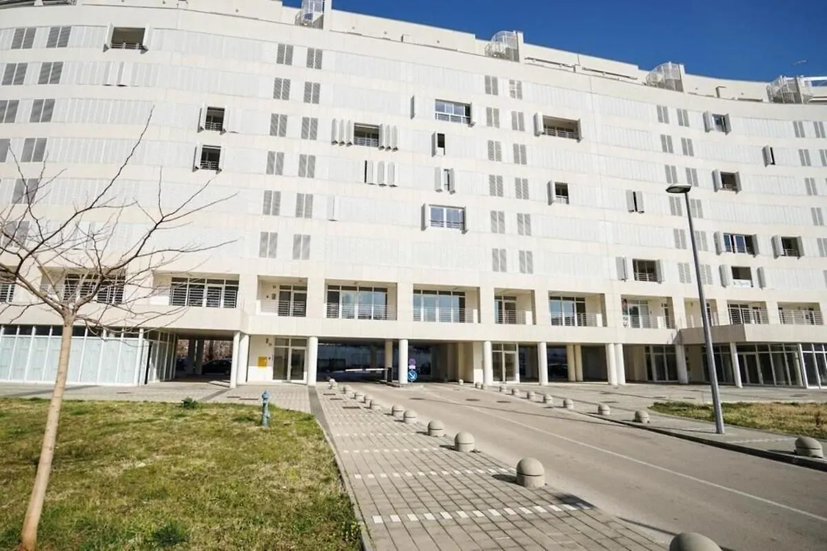 Apartment Zara White Zadar
